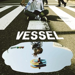 VESSEL [̾]